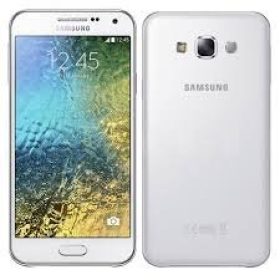 (Renewed) Samsung Galaxy E5 (White)